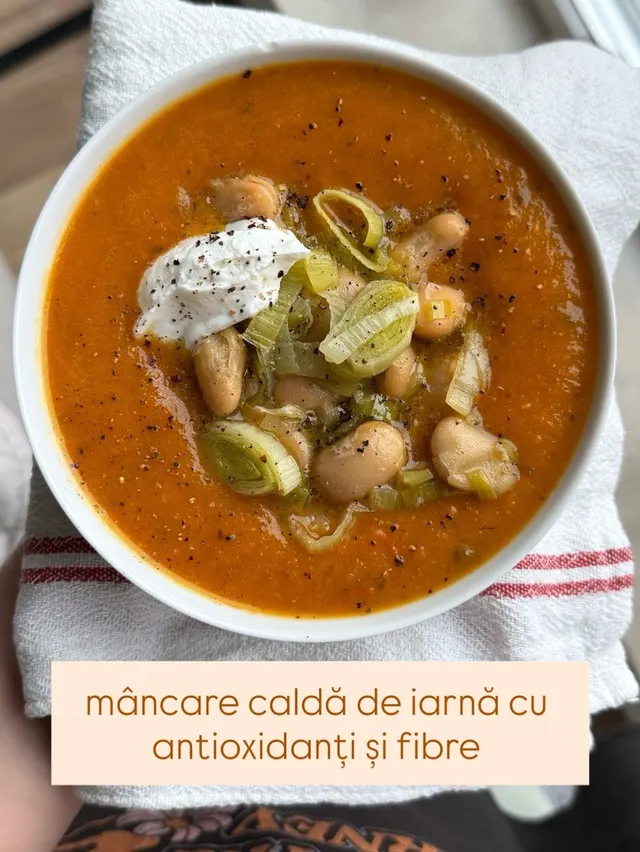 mâncare caldă de iarnă cu