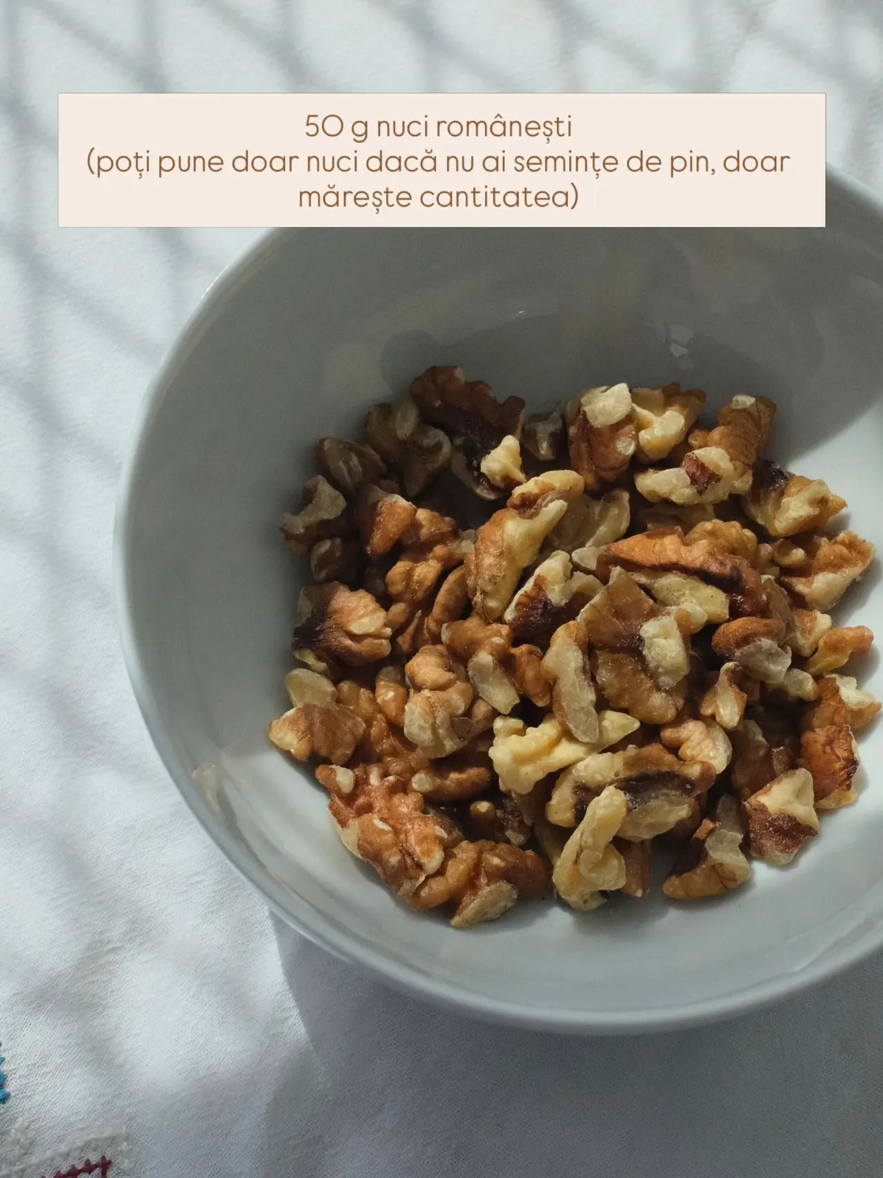 50 g nuci românești