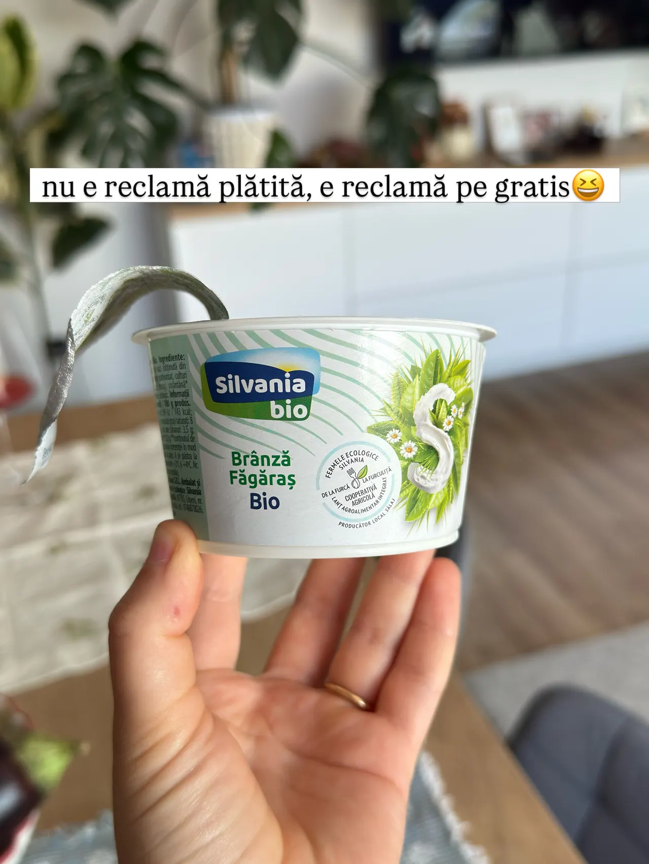 nu e reclamă plătită, e reclamă pe gratis e