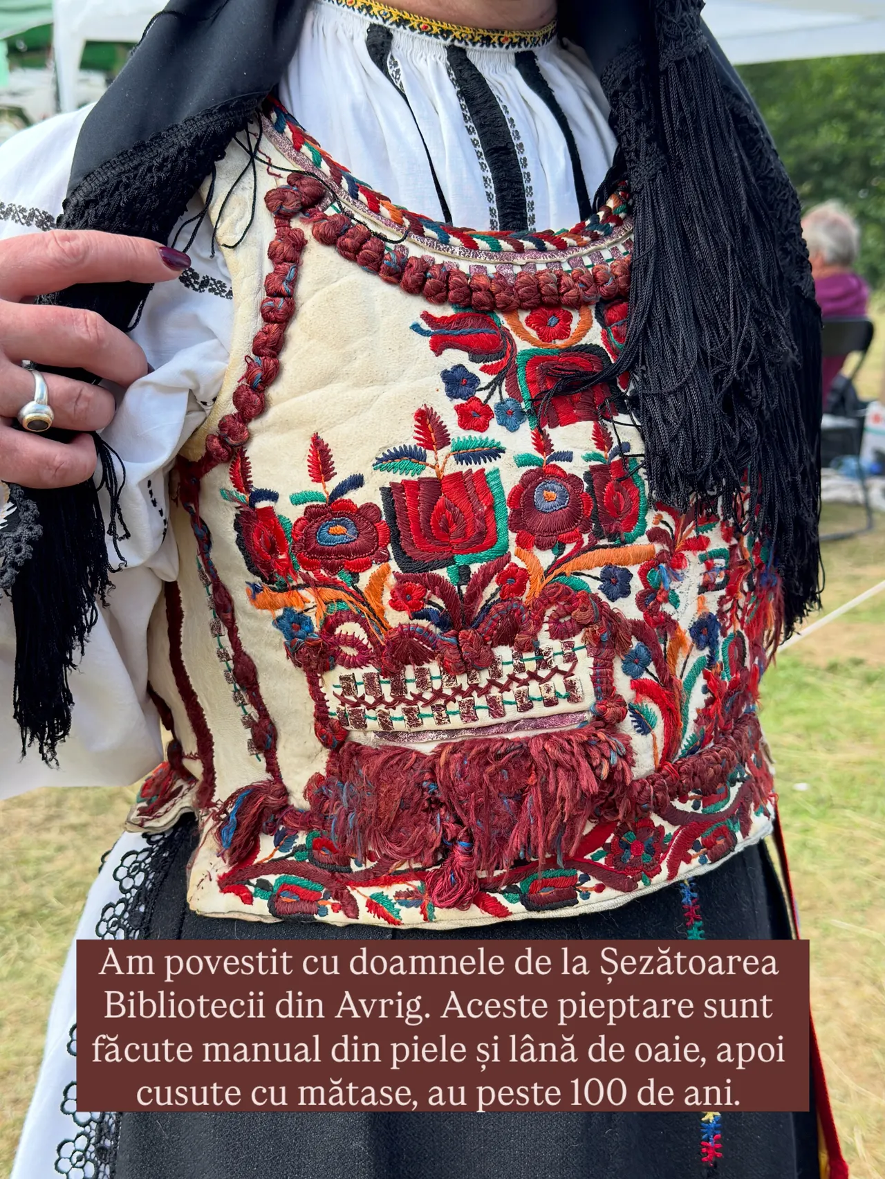 Am povestit cu doamnele de la Șezătoarea