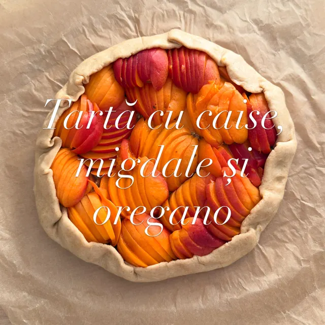 Tarta cu caise.
